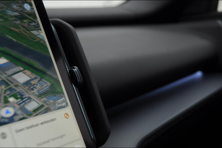 Volvo EX30 272PK Ext. Range Plus / Adaptieve Cruise Control/ Dodehoek Detectie / Parkeersensoren voor en achter/ Achteruitrijcamera/ Warmtepomp/ Google Services/W