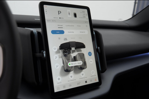 Volvo EX30 272PK Ext. Range Plus / Adaptieve Cruise Control/ Dodehoek Detectie / Parkeersensoren voor en achter/ Achteruitrijcamera/ Warmtepomp/ Google Services/W