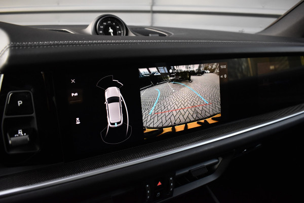 Porsche Cayenne 3.0 E-Hybrid 470pk SportDesign | Pano | Bijrij. Display | Matrix | ACC | 22'' Wielen | Trekhaak | Achterasbest. | Bose |
