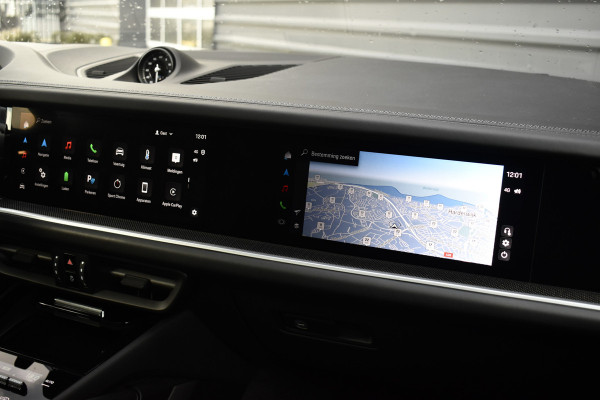 Porsche Cayenne 3.0 E-Hybrid 470pk SportDesign | Pano | Bijrij. Display | Matrix | ACC | 22'' Wielen | Trekhaak | Achterasbest. | Bose |