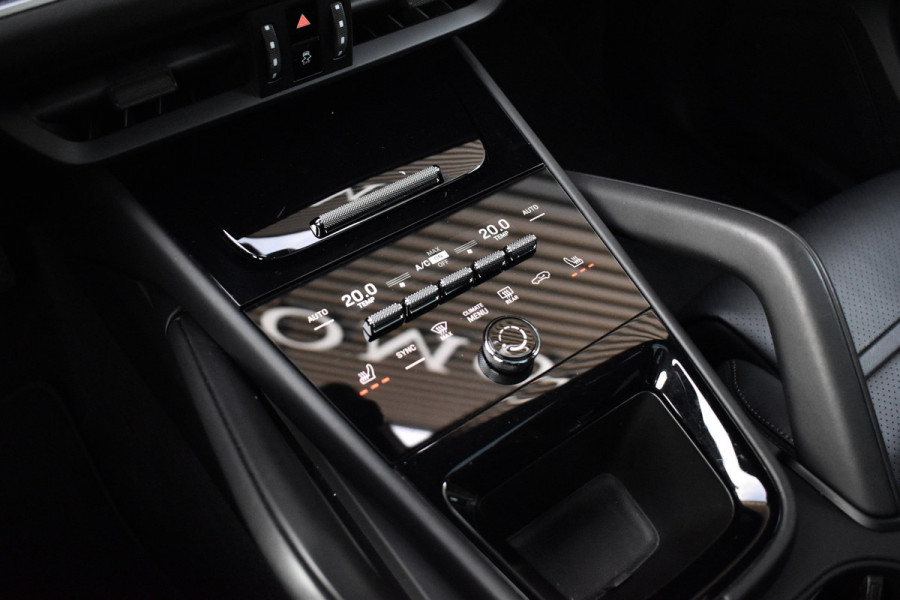 Porsche Cayenne 3.0 E-Hybrid 470pk SportDesign | Pano | Bijrij. Display | Matrix | ACC | 22'' Wielen | Trekhaak | Achterasbest. | Bose |