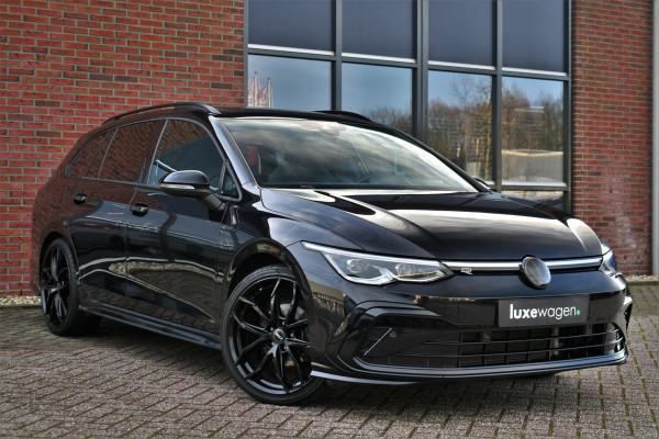 Volkswagen Golf 1.5 eTSI R-Line Pano 19inch Trekh IQ-light ACC Camera