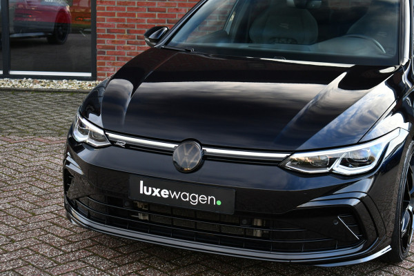 Volkswagen Golf 1.5 eTSI R-Line Pano 19inch Trekh IQ-light ACC Camera