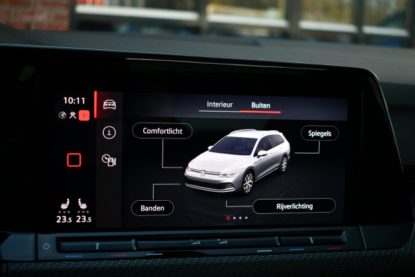 Volkswagen Golf 1.5 eTSI R-Line Pano 19inch Trekh IQ-light ACC Camera