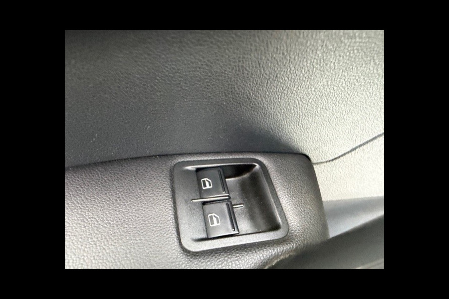Volkswagen Caddy 1.4 TGI L1H1 EcoFuel Trendline AIRCO I MULTIMEDIA I TREKHAAK I SIDEBARS I 1e EIGENAAR I RIJDEN OP GROEN GAS = CO2 NEUTRAAL I COMPLETE ONDERHOUDSHISTORIE