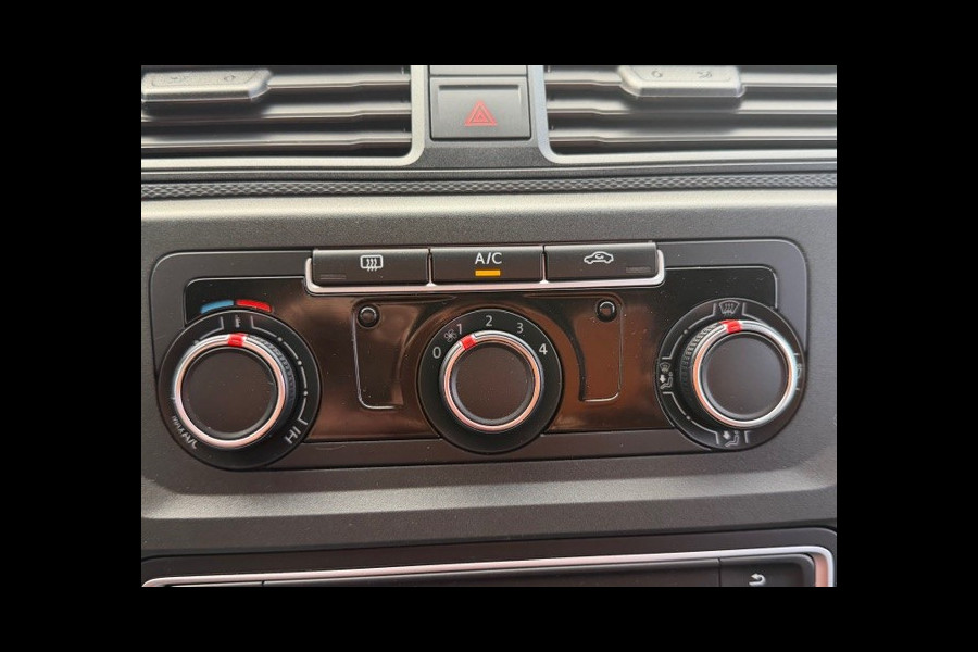 Volkswagen Caddy 1.4 TGI L1H1 EcoFuel Trendline AIRCO I MULTIMEDIA I TREKHAAK I SIDEBARS I 1e EIGENAAR I RIJDEN OP GROEN GAS = CO2 NEUTRAAL I COMPLETE ONDERHOUDSHISTORIE