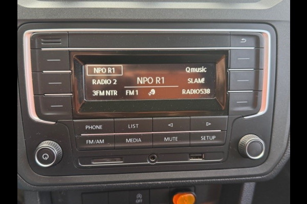 Volkswagen Caddy 1.4 TGI L1H1 EcoFuel Trendline AIRCO I MULTIMEDIA I TREKHAAK I SIDEBARS I 1e EIGENAAR I RIJDEN OP GROEN GAS = CO2 NEUTRAAL I COMPLETE ONDERHOUDSHISTORIE