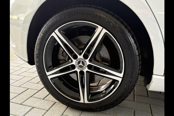 Mercedes-Benz A-Klasse 250 e Business Solution AMG Limited | Wegklapbare trekhaak | Stoelverwarming | Half leder | Camera