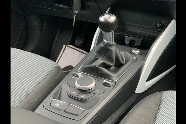 Audi Q2 1.6 TDI Design Pro Line EURO6 2017 ! NAVI 18''LUXE!