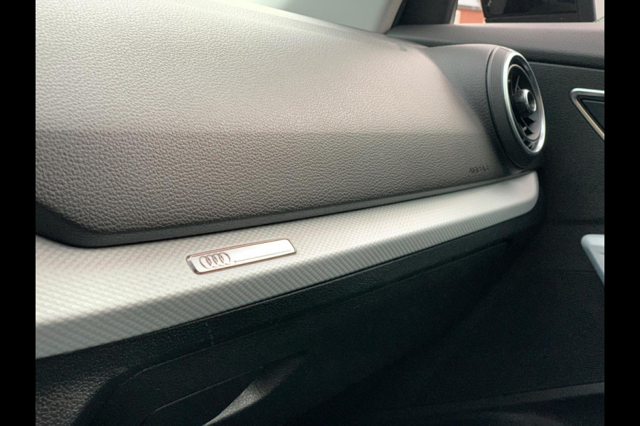 Audi Q2 1.6 TDI Design Pro Line EURO6 2017 ! NAVI 18''LUXE!