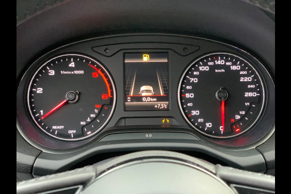 Audi Q2 1.6 TDI Design Pro Line EURO6 2017 ! NAVI 18''LUXE!