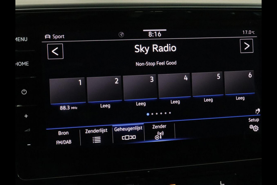 Volkswagen Passat 1.5 TSI R-Line | Nappaleder | Stoelverwarming | Camera | Carplay | Massage | Memory | Side Assist | Navigatie | Matrix LED | Adaptive cruise