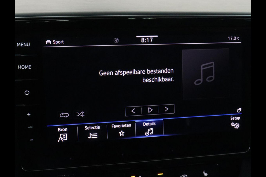 Volkswagen Passat 1.5 TSI R-Line | Nappaleder | Stoelverwarming | Camera | Carplay | Massage | Memory | Side Assist | Navigatie | Matrix LED | Adaptive cruise