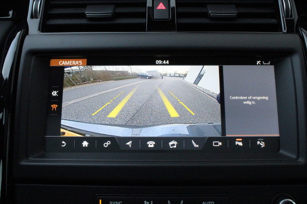 Land Rover Discovery 2.0 Sd4 SE / Grijs Kenteken / Luchtvering / Led / Camera / Zeer Nette Staat