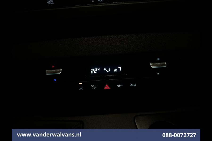 Mercedes-Benz Sprinter 315 CDI 150pk L2H1 Euro6 Airco | Camera | Apple Carplay | Chauffeursstoel | Trekhaak Android Auto