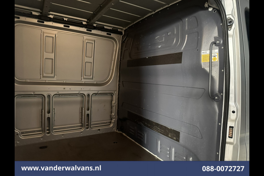 Mercedes-Benz Sprinter 315 CDI 150pk L2H1 Euro6 Airco | Camera | Apple Carplay | Chauffeursstoel | Trekhaak Android Auto