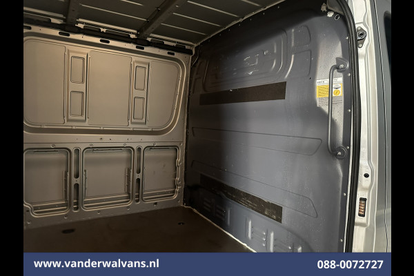 Mercedes-Benz Sprinter 315 CDI 150pk L2H1 Euro6 Airco | Camera | Apple Carplay | Chauffeursstoel | Trekhaak Android Auto