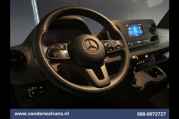 Mercedes-Benz Sprinter 315 CDI 150pk L2H1 Euro6 Airco | Camera | Apple Carplay | Chauffeursstoel | Trekhaak Android Auto