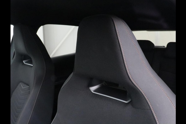 CUPRA Born Adrenaline One 62 kWh | Stoelverwarming | Adaptive cruise | Camera | Carplay | Stuurverwarming | Sfeerverlichting | Navigatie | Full LED | Keyless