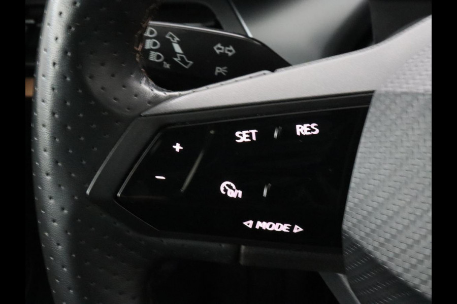 CUPRA Born Adrenaline One 62 kWh | Stoelverwarming | Adaptive cruise | Camera | Carplay | Stuurverwarming | Sfeerverlichting | Navigatie | Full LED | Keyless