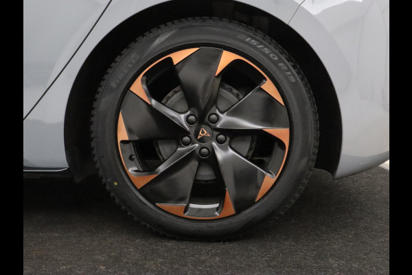 CUPRA Born Adrenaline One 62 kWh | Stoelverwarming | Adaptive cruise | Camera | Carplay | Stuurverwarming | Sfeerverlichting | Navigatie | Full LED | Keyless