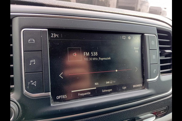 Opel Vivaro 2.0 CDTI 145PK L2H1 Edition Automaat Airco Navigatie Bluetooth Cruise Trekhaak