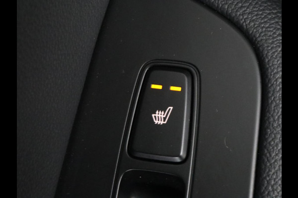 Kia Ceed 1.6 GDI PHEV ExecutiveLine | Panoramadak | Stoelventilatie | Trekhaak | Camera | Carplay | Adaptive cruise | Achterbankverwarming | Keyless | Navigatie | Full LED | Plug In