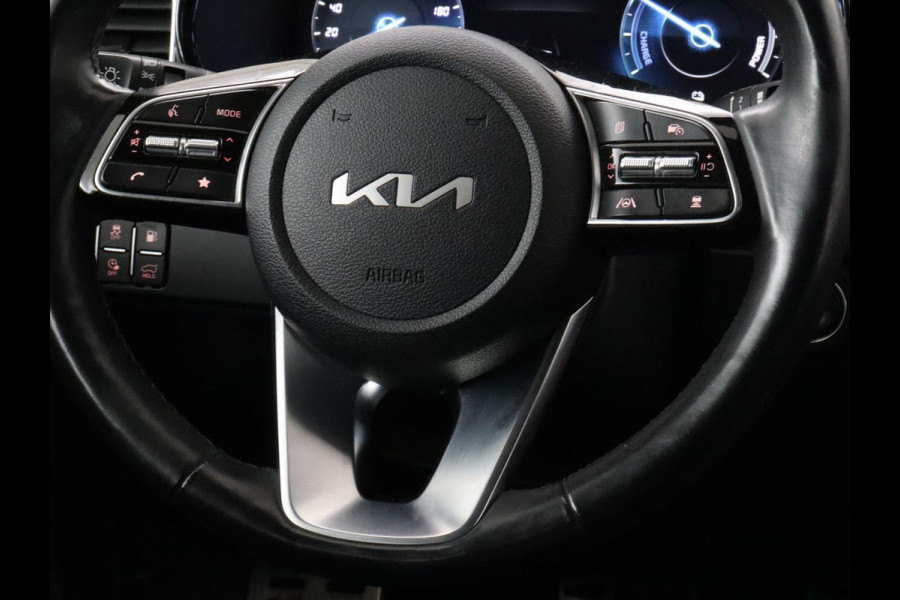 Kia Ceed 1.6 GDI PHEV ExecutiveLine | Panoramadak | Stoelventilatie | Trekhaak | Camera | Carplay | Adaptive cruise | Achterbankverwarming | Keyless | Navigatie | Full LED | Plug In