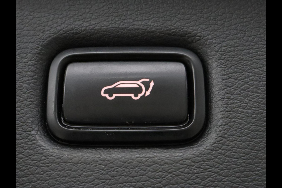 Kia Ceed 1.6 GDI PHEV ExecutiveLine | Panoramadak | Stoelventilatie | Trekhaak | Camera | Carplay | Adaptive cruise | Achterbankverwarming | Keyless | Navigatie | Full LED | Plug In