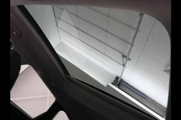 Kia Ceed 1.6 GDI PHEV ExecutiveLine | Panoramadak | Stoelventilatie | Trekhaak | Camera | Carplay | Adaptive cruise | Achterbankverwarming | Keyless | Navigatie | Full LED | Plug In