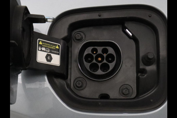 Kia Ceed 1.6 GDI PHEV ExecutiveLine | Panoramadak | Stoelventilatie | Trekhaak | Camera | Carplay | Adaptive cruise | Achterbankverwarming | Keyless | Navigatie | Full LED | Plug In