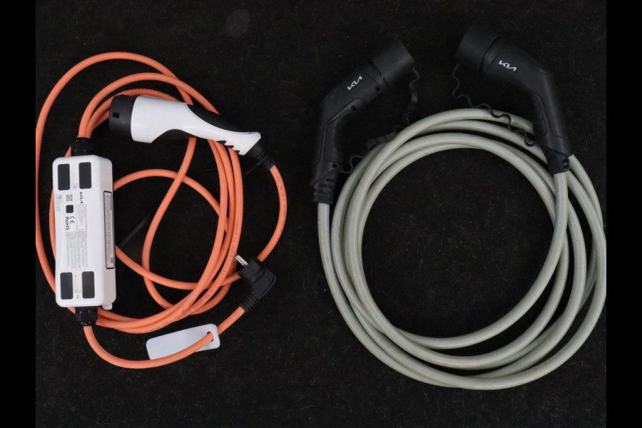 Kia Ceed 1.6 GDI PHEV ExecutiveLine | Panoramadak | Stoelventilatie | Trekhaak | Camera | Carplay | Adaptive cruise | Achterbankverwarming | Keyless | Navigatie | Full LED | Plug In