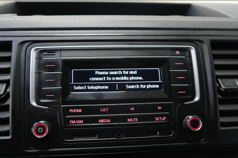 Volkswagen Transporter 2.0 TDI L1H1 - N.A.P. Airco, Trekhaak