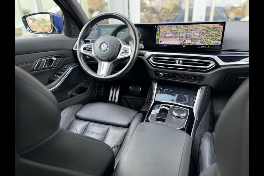 BMW 3-serie 320e High Ex. M-Sport Pro |M-Seats|Memory|Ad. M onderstel|19"|Cam|HiFi