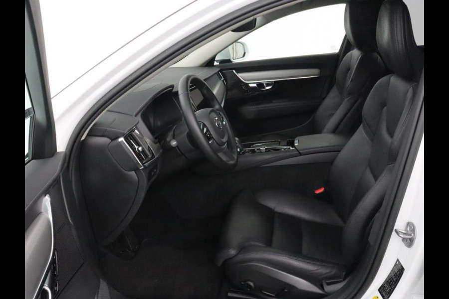 Volvo V90 2.0 T6 AWD Inscription Plug In | Panoramadak | Leder | Stoel & stuurverwarming | Trekhaak | Camera | Adaptive cruise | Carplay | Achterbankverwarming | 19'' | Harman/Kardon | PHEV