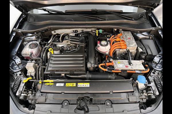 CUPRA Leon Sportstourer 1.4 e-Hybrid VZ Adrenaline VIRTUAL | AD-CRUISE | CARPLAY & NAVI | TREKHAAK