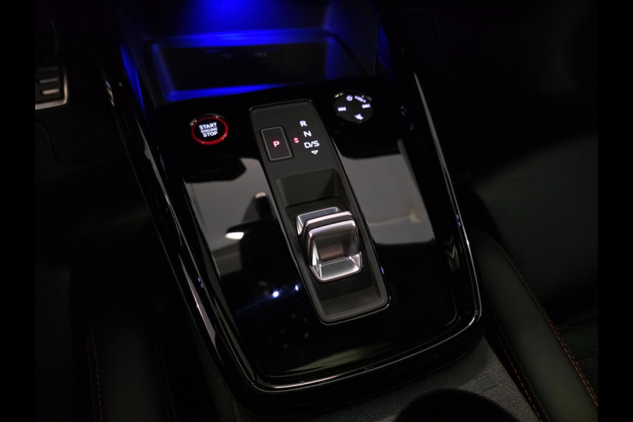 Audi RS3 Sportback 2.5 TFSI RS3 / Pano / B&O / Matrix LED / Dealer onderhouden / Full options / HUD / RS Zetels / GPS Track&Trace