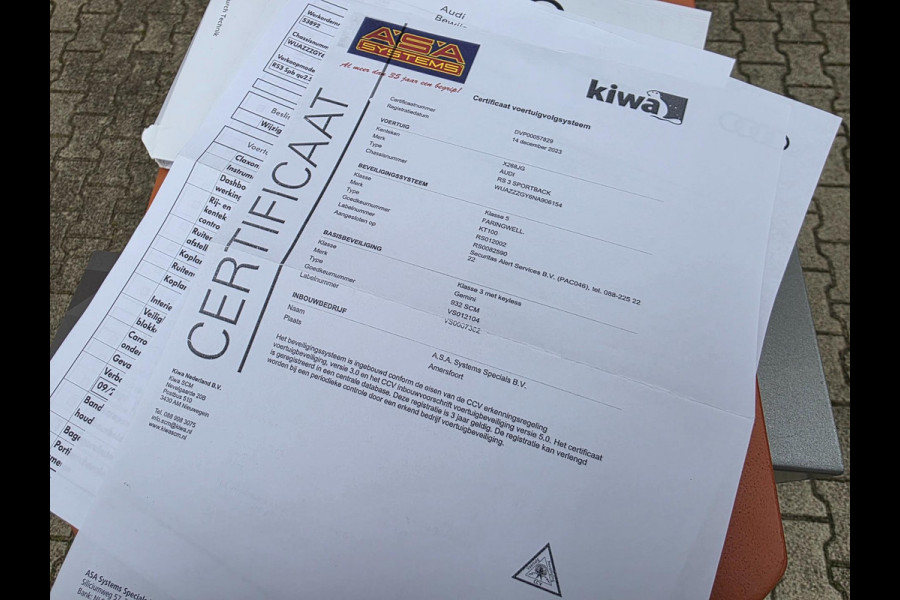 Audi RS3 Sportback 2.5 TFSI RS3 / Pano / B&O / Matrix LED / Dealer onderhouden / Full options / HUD / RS Zetels / GPS Track&Trace