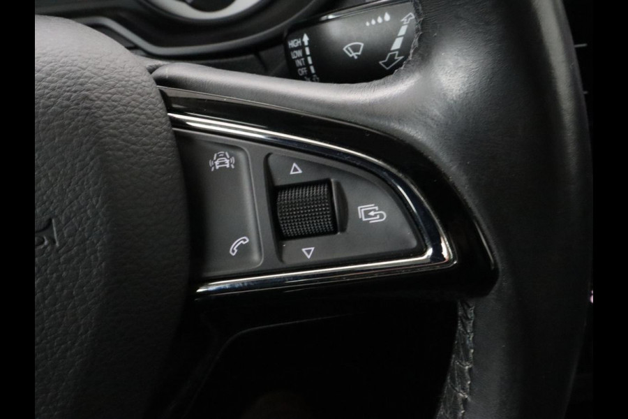 Škoda Octavia 1.0 TSI Style | Stoelverwarming | Camera | Trekhaak | Carplay | Navigatie | Canton Sound | Sfeerverlichting | Full LED | Climate control | Cruise control | Keyless