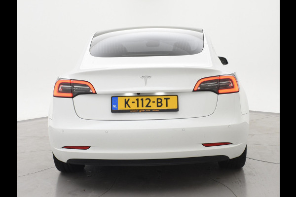 Tesla Model 3 60 kWh RWD *BTW* + LEDER | AUTOPILOT | PANORAMA | 3 CAMERA'S | PRIVACY GLASS