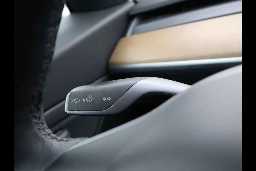 Tesla Model 3 60 kWh RWD *BTW* + LEDER | AUTOPILOT | PANORAMA | 3 CAMERA'S | PRIVACY GLASS