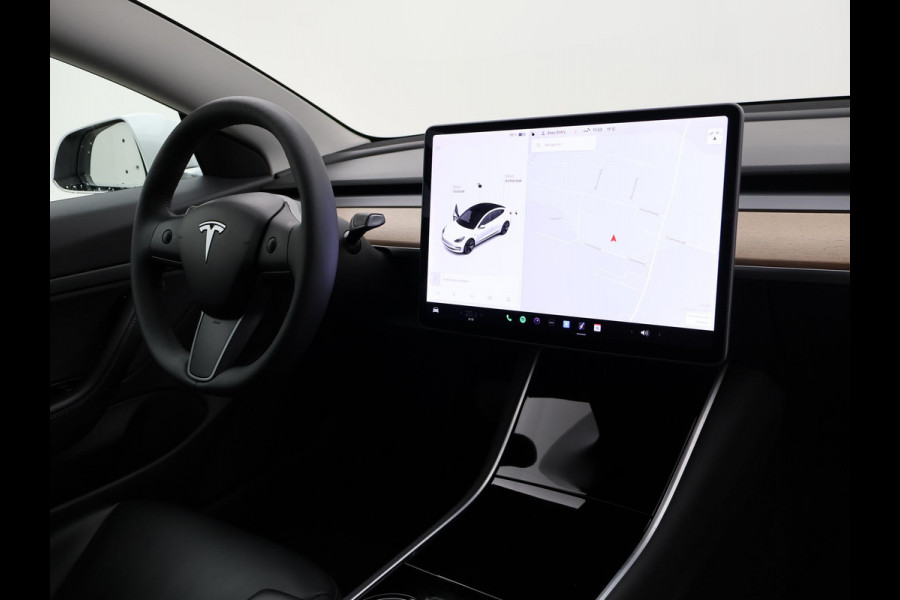 Tesla Model 3 60 kWh RWD *BTW* + LEDER | AUTOPILOT | PANORAMA | 3 CAMERA'S | PRIVACY GLASS