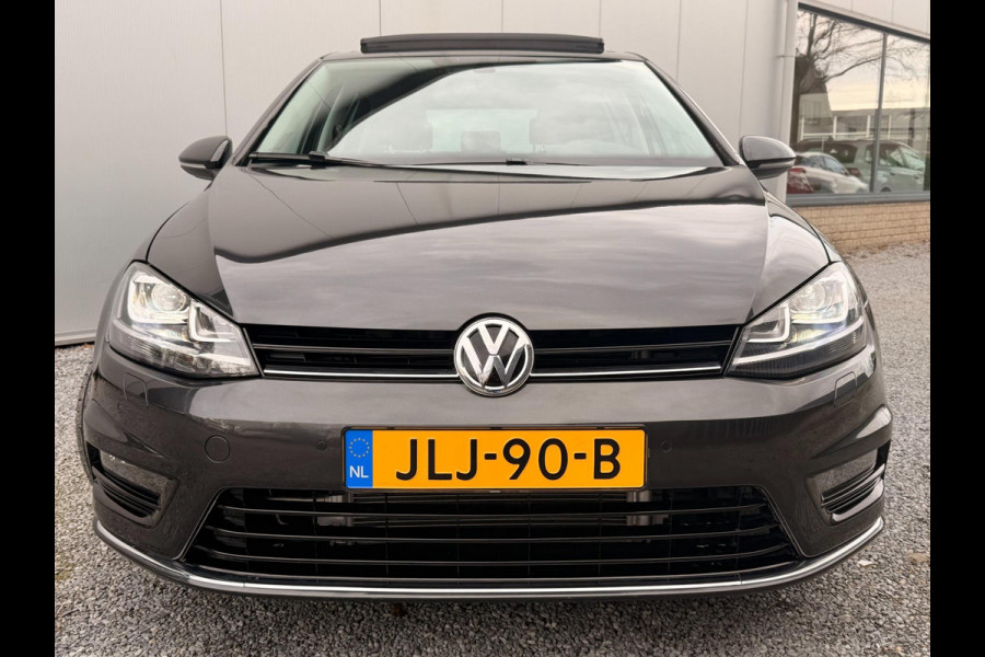 Volkswagen Golf 1.4 TSI DSG Allstar Schuif/opendak Cruise Navigatie Stoelverw Clima Parkpilot