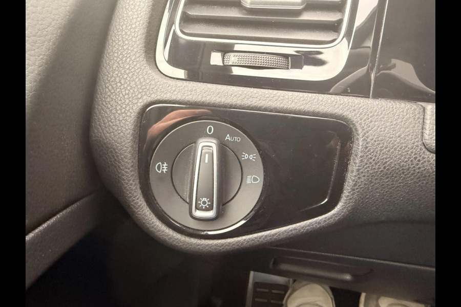 Volkswagen Golf 1.4 TSI DSG Allstar Schuif/opendak Cruise Navigatie Stoelverw Clima Parkpilot
