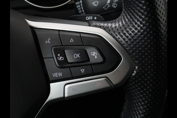 Volkswagen Passat 1.4 TSI GTE | Standkachel | Adaptive cruise | Stoelverwarming | Camera | Matrix LED | Carplay | Side Assist | Massage | PDC | Navigatie | PHEV | Plug In