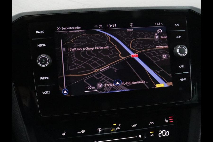 Volkswagen Passat 1.4 TSI GTE | Standkachel | Adaptive cruise | Stoelverwarming | Camera | Matrix LED | Carplay | Side Assist | Massage | PDC | Navigatie | PHEV | Plug In