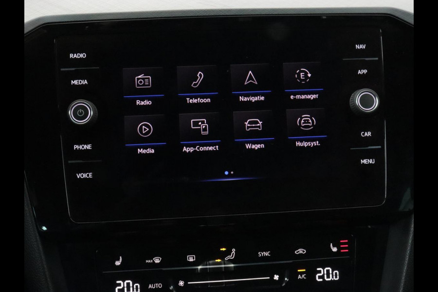 Volkswagen Passat 1.4 TSI GTE | Standkachel | Adaptive cruise | Stoelverwarming | Camera | Matrix LED | Carplay | Side Assist | Massage | PDC | Navigatie | PHEV | Plug In