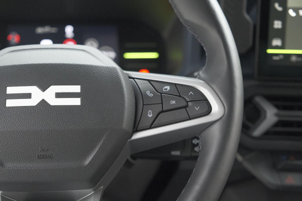 Dacia Duster 1.6 Hybrid 140 Journey | 360 Camera | Pack Winter | Dodehoekdetectie | Apple Carplay