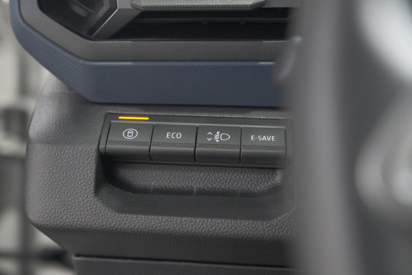 Dacia Duster 1.6 Hybrid 140 Journey | 360 Camera | Pack Winter | Dodehoekdetectie | Apple Carplay