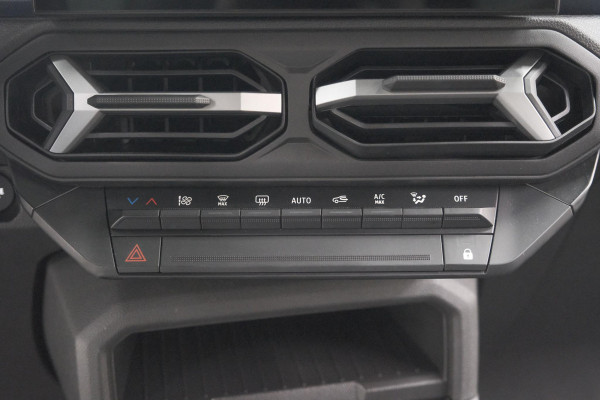 Dacia Duster 1.6 Hybrid 140 Journey | 360 Camera | Pack Winter | Dodehoekdetectie | Apple Carplay